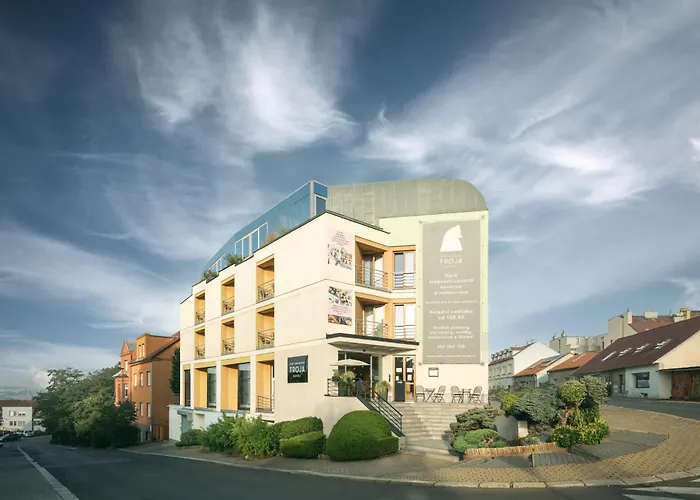 Hotel Troja